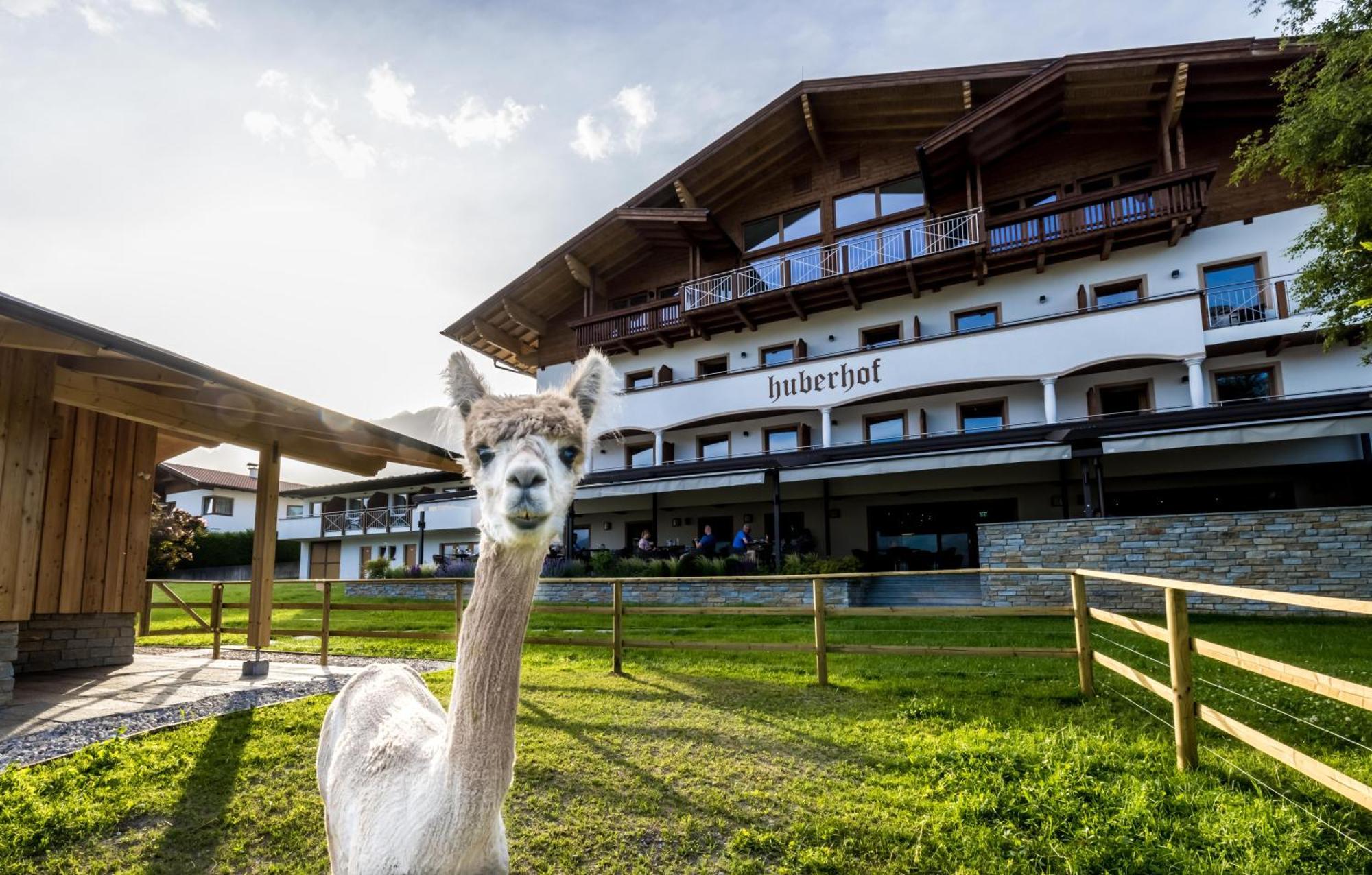 Hotel Huberhof インスブルック エクステリア 写真