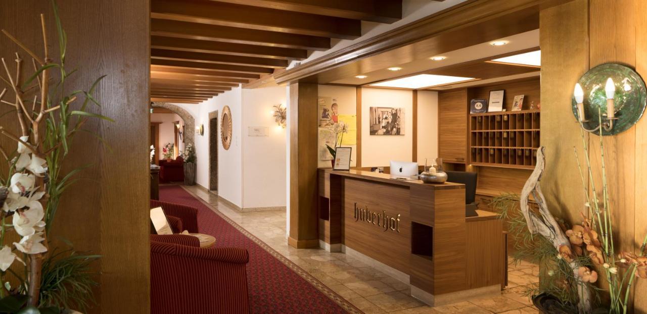 Hotel Huberhof インスブルック エクステリア 写真